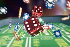 Antarmuka aplikasi jum toto di smartphone menunjukkan permainan live casino dan pilihan sportsbook